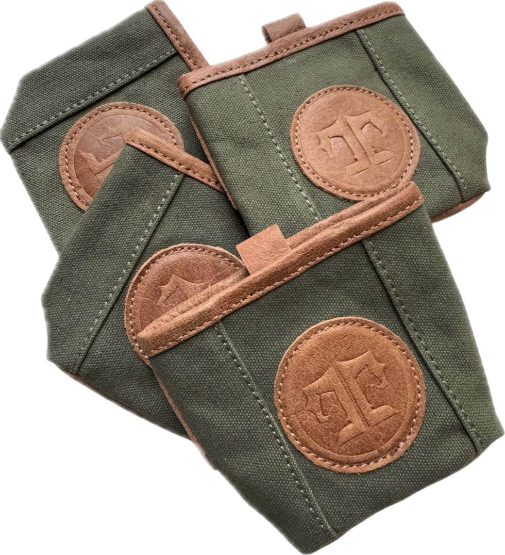Tucker Tweed Barn Treat Pouch