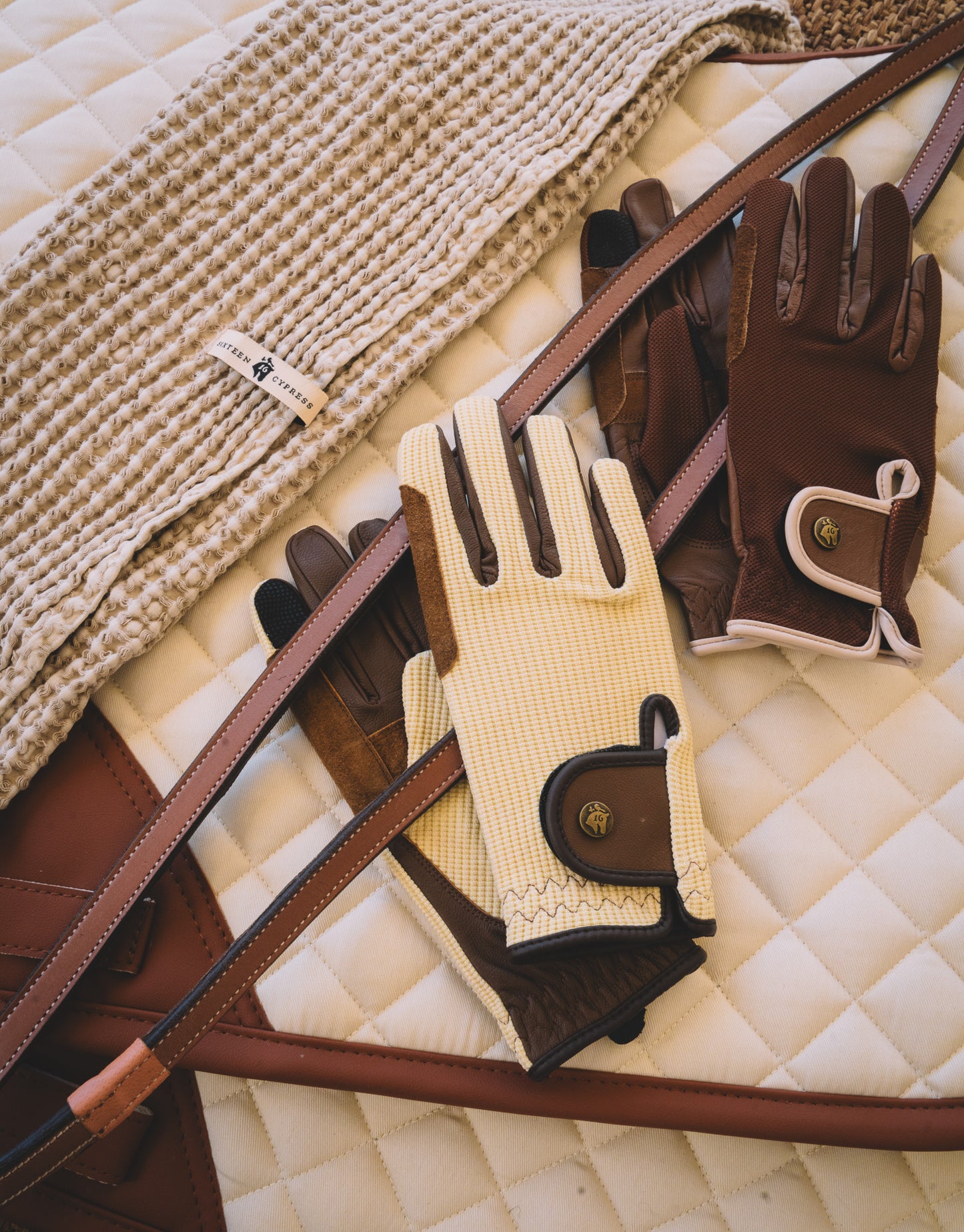 16 Cypress Riding Gloves - Ivory & Cognac
