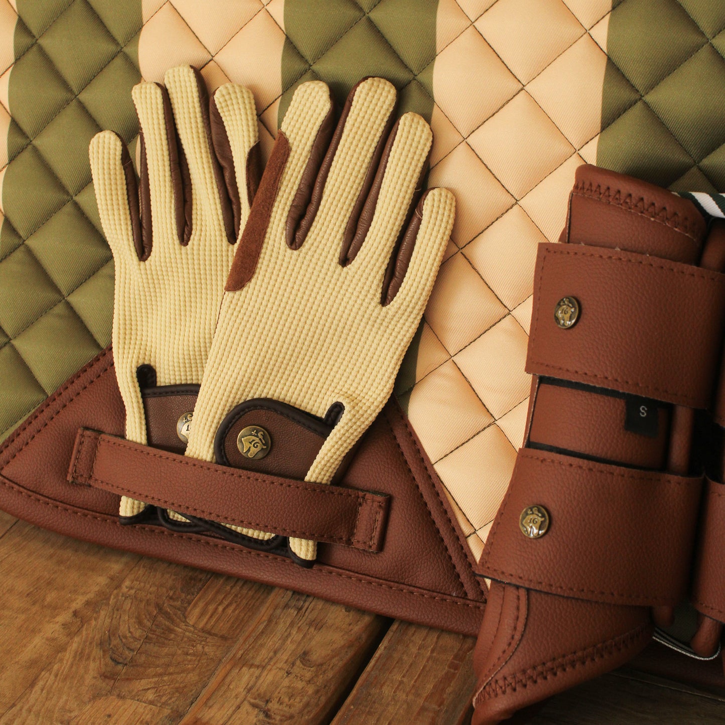 16 Cypress Riding Gloves - Ivory & Cognac